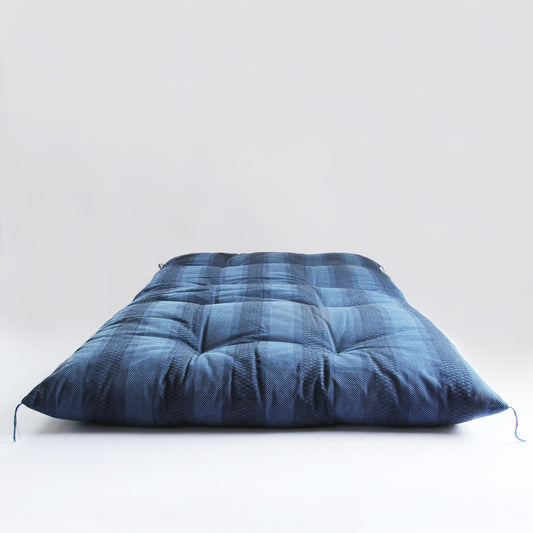 Japanese Futon Mattress, Artisan Handmade (Fabric: Enshu Weave Filling: Organic Cotton 100%,) MIXED BLUE