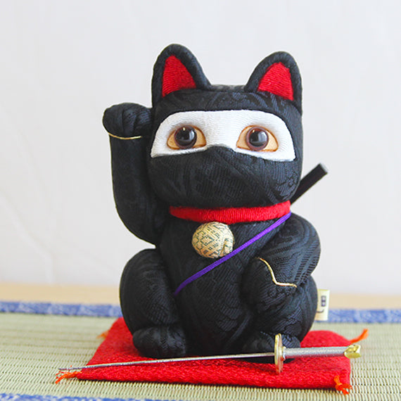 Japanese Shinobi Maneki Neko, Kimekomi