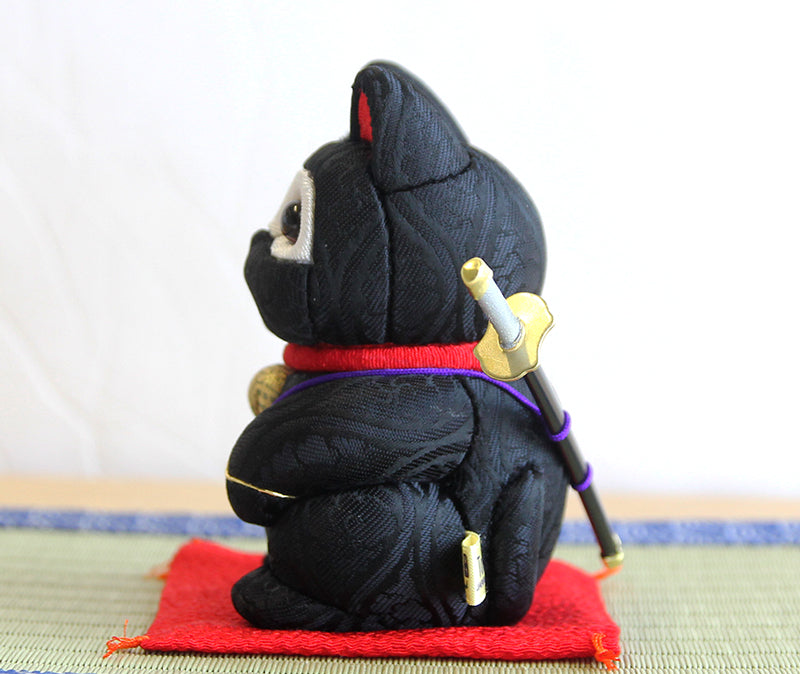Japanese Shinobi Maneki Neko, Kimekomi