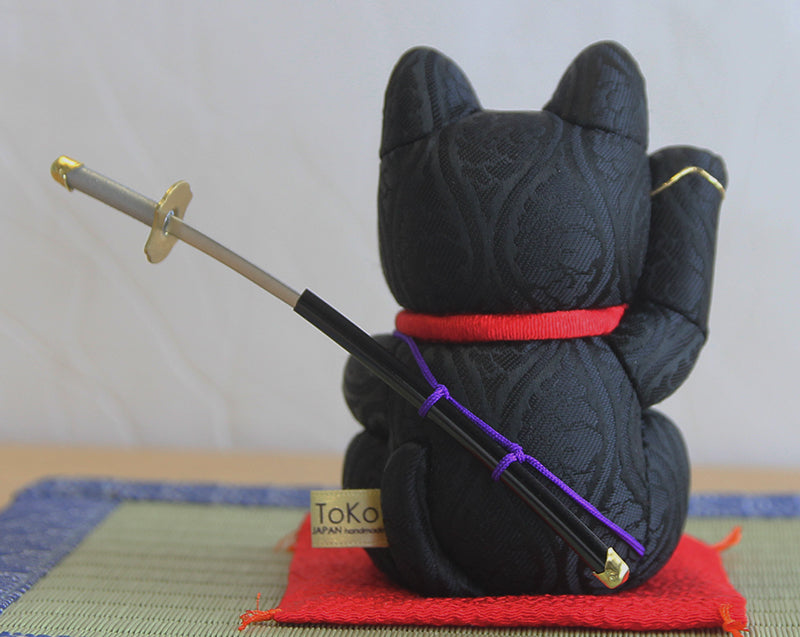 Japanese Shinobi Maneki Neko, Kimekomi