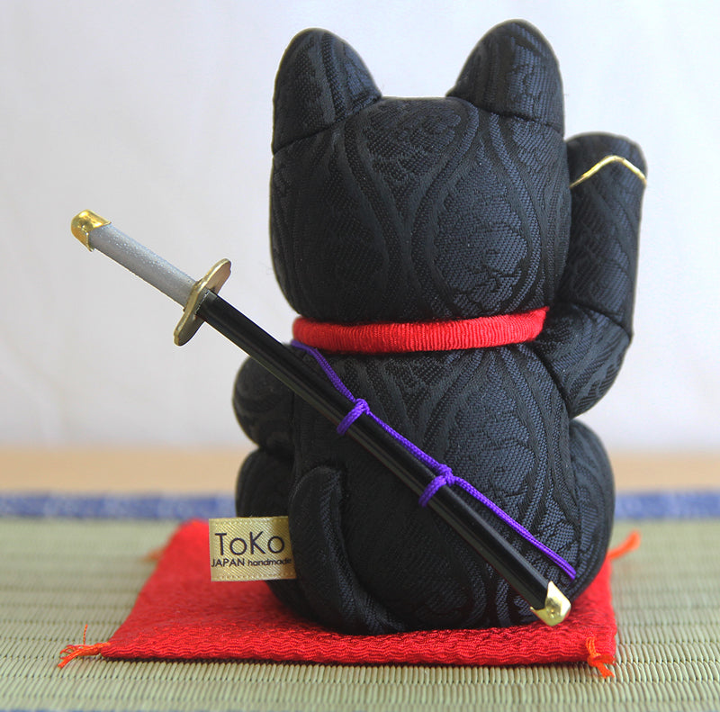 Japanese Shinobi Maneki Neko, Kimekomi