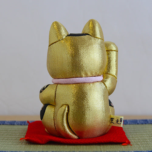 Japanese Maneki Neko Beckoning Cat Kimekomi