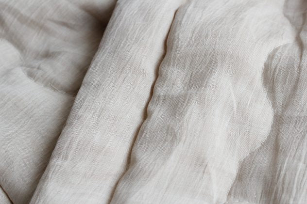 All Linen Quilt, (Fabric: Linen 100%, Filling: Linen 100% )  Single size