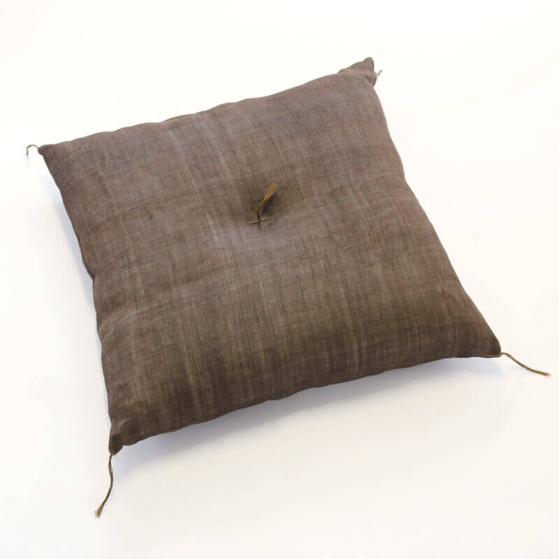 Dark-brown (Tetsubai)