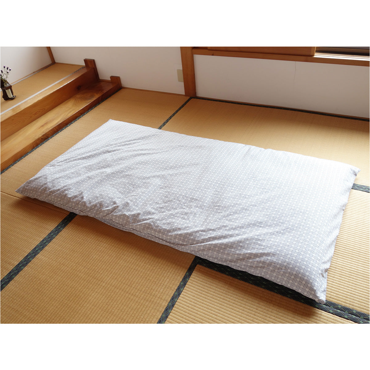 Enshu Weave Textile Futon Mattress Cover  KAGOME SASHIKO White