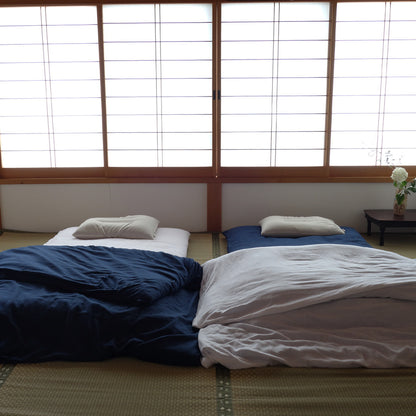 Futon Quilt Cover Iwamoto Senni Wazarashi Kyofutae Double Gauze