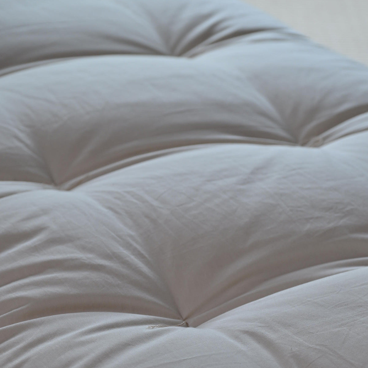GOTS Certified Japanese Futon Mattress, Artisan Handmade (Fabric: Organic Cotton, Filling: Organic Cotton 100%)