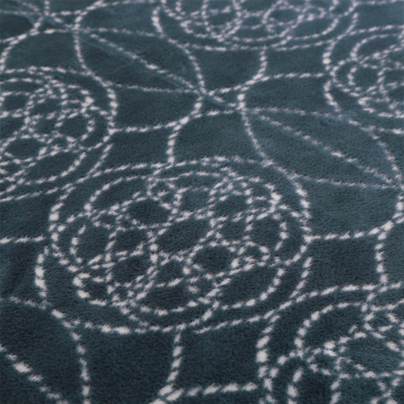 showa nishikawa light blanket