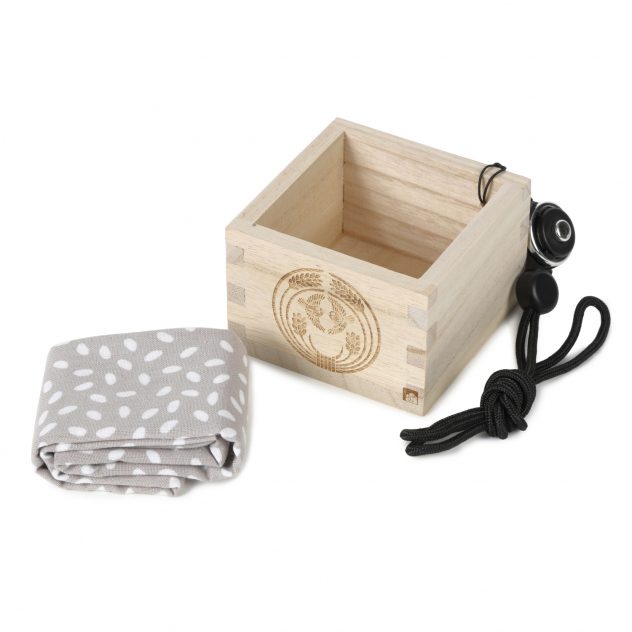 masu sake cup wooden cup tenugui