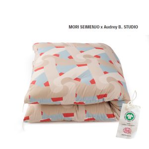 Japanese Futon Mattress, Artisan Handmade (Fabric: COTTON WA : Organic Cotton 100%,) Red