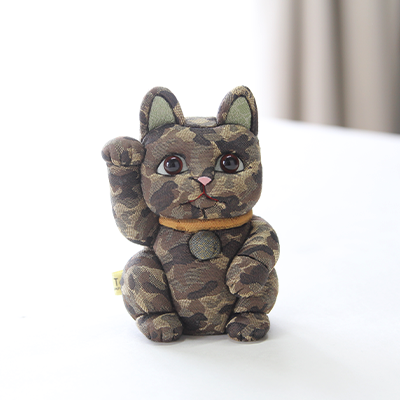 Japanese Maneki Neko Beckoning Cat Camouflage - Image 4