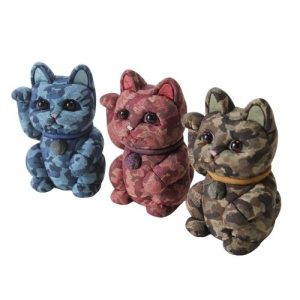 Japanese Maneki Neko Beckoning Cat Camouflage